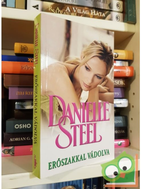 Danielle Steel: Erőszakkal vádolva