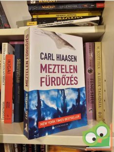 Carl Hiaasen: Meztelen fürdőzés