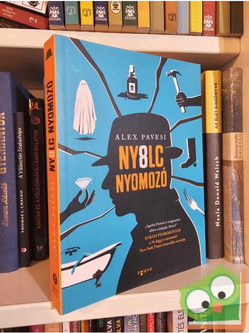 Alex Pavesi: Nyolc nyomozó