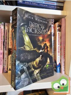   Rick Riordan: Az utolsó olimposzi (Percy Jackson és az olimposziak 5.) (Félvér Tábor Krónikák 5.) (puhafedeles)