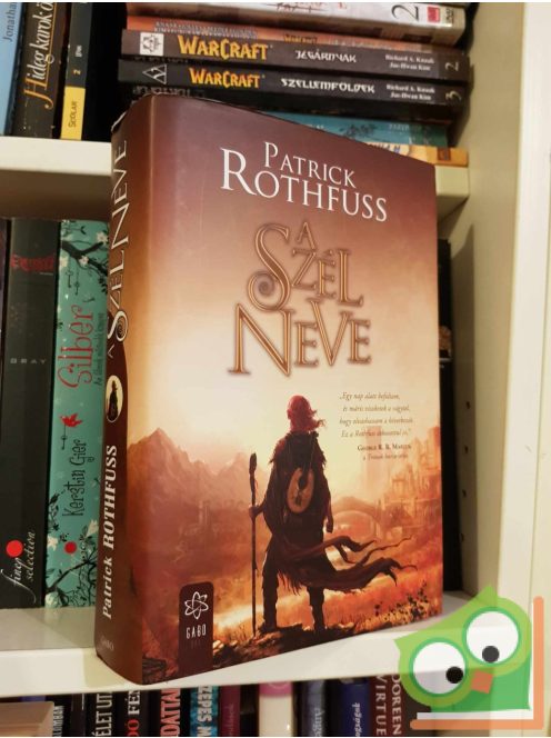 Patrick Rothfuss: A szél neve (A királygyilkos krónikája 1.) (ritka)