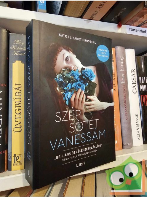 Kate Elizabeth Russell: Szép sötét Vanessám