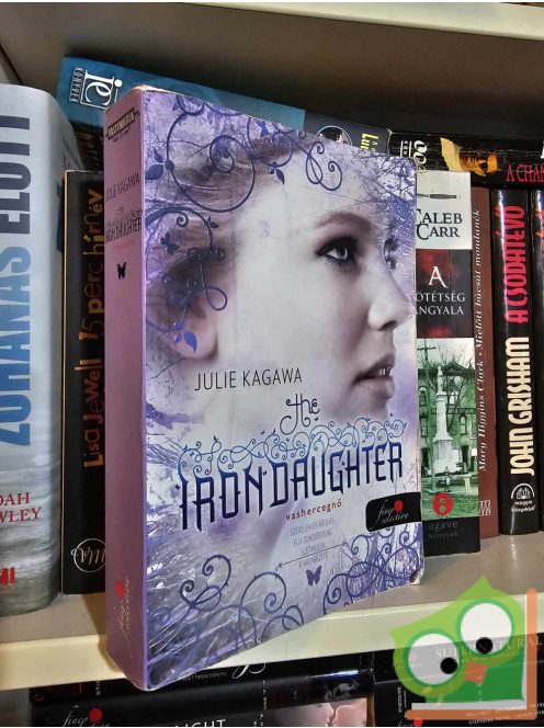 Julie Kagawa: The Iron Daughter Vashercegnő (Vastündérek 2.) (fine selection) (14 éves kortól)